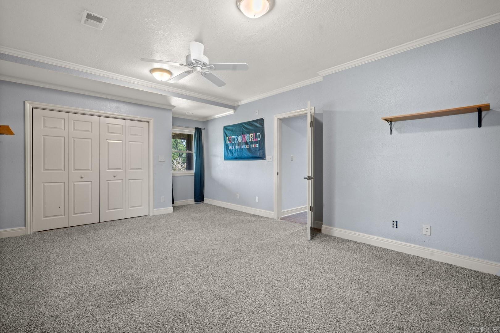 ASTRONAUT - Residential