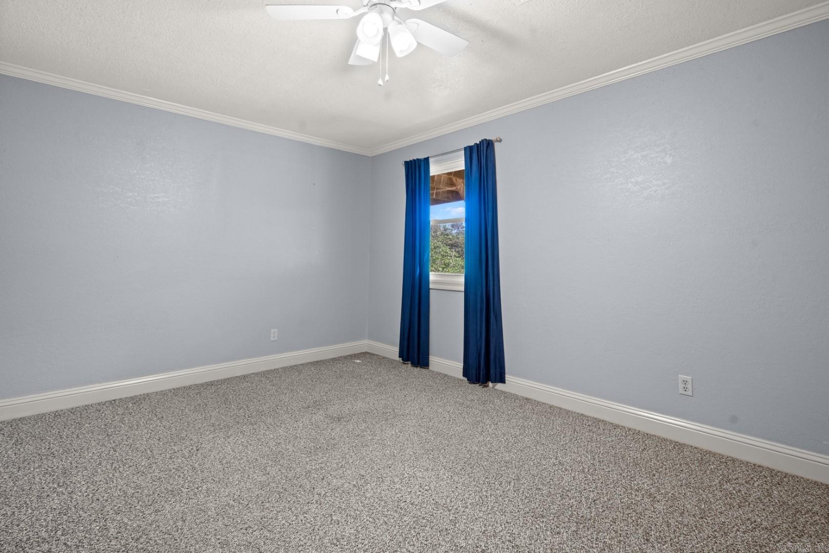 ASTRONAUT - Residential