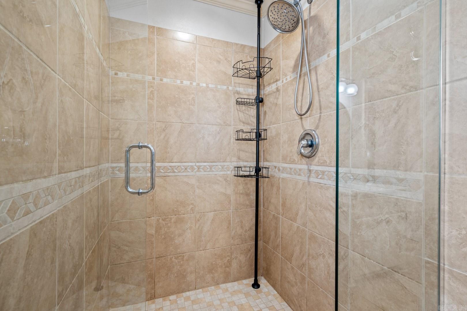 ASTRONAUT - Residential