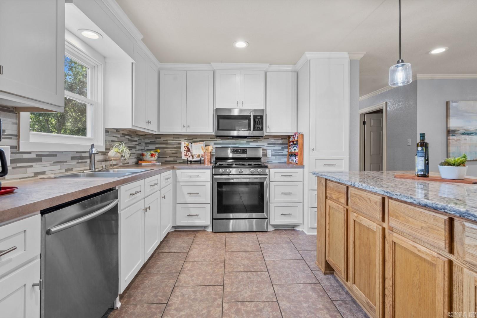 ASTRONAUT - Residential