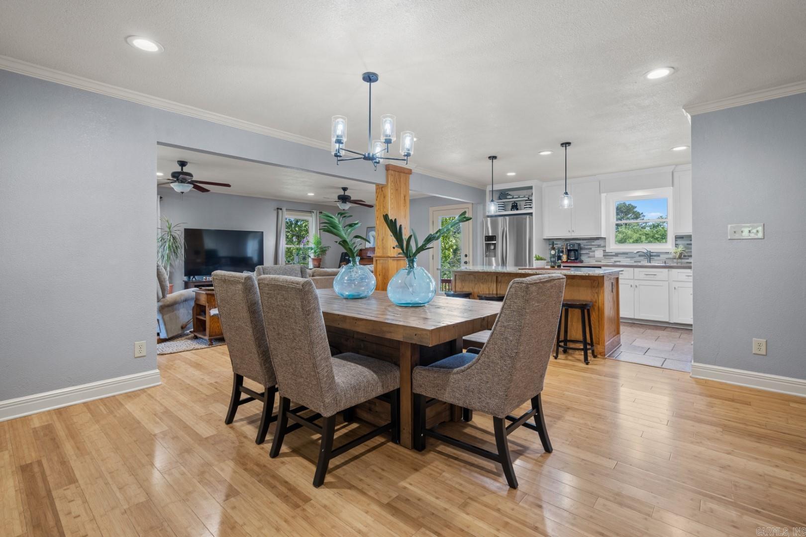 ASTRONAUT - Residential