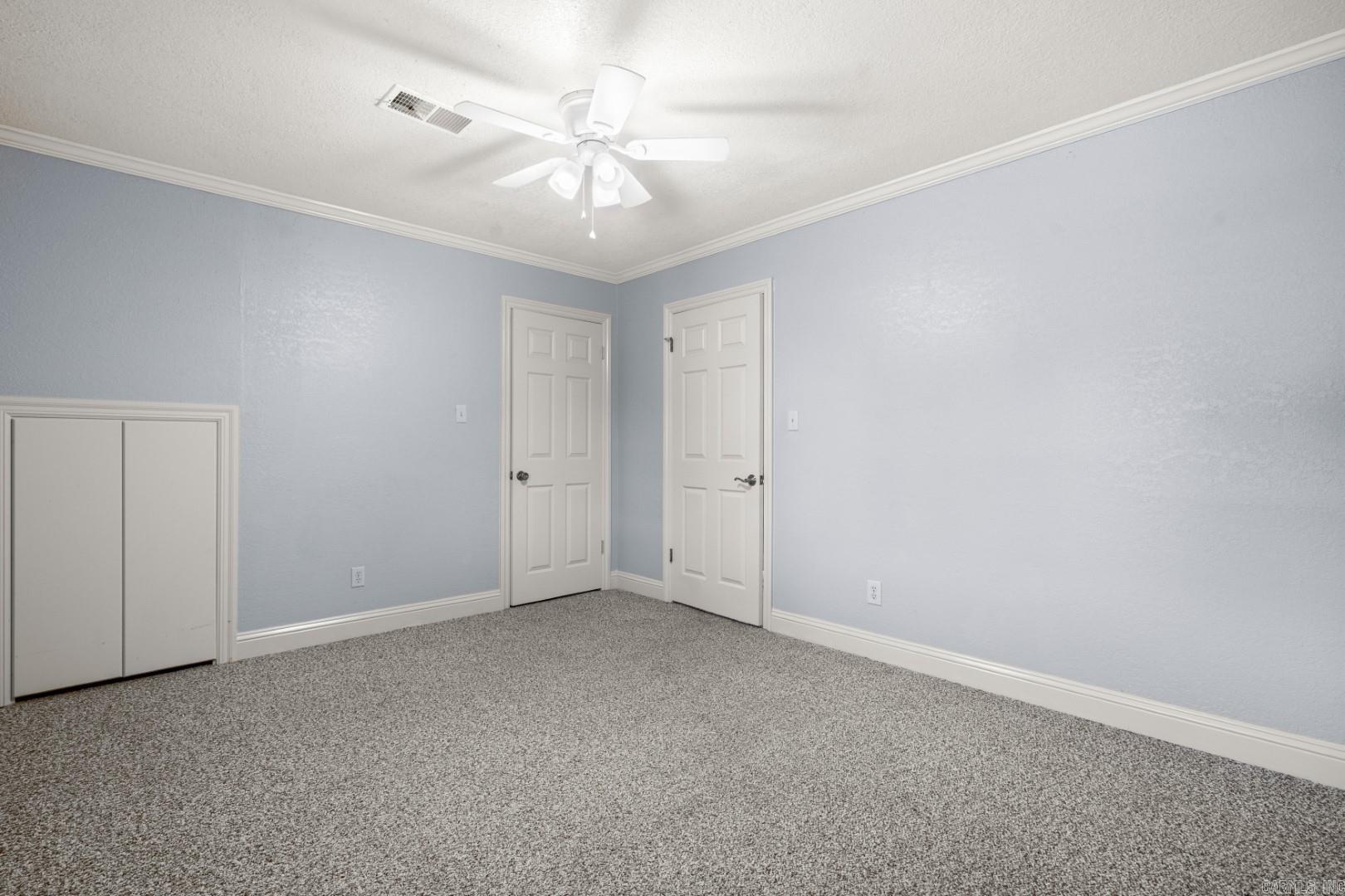 ASTRONAUT - Residential