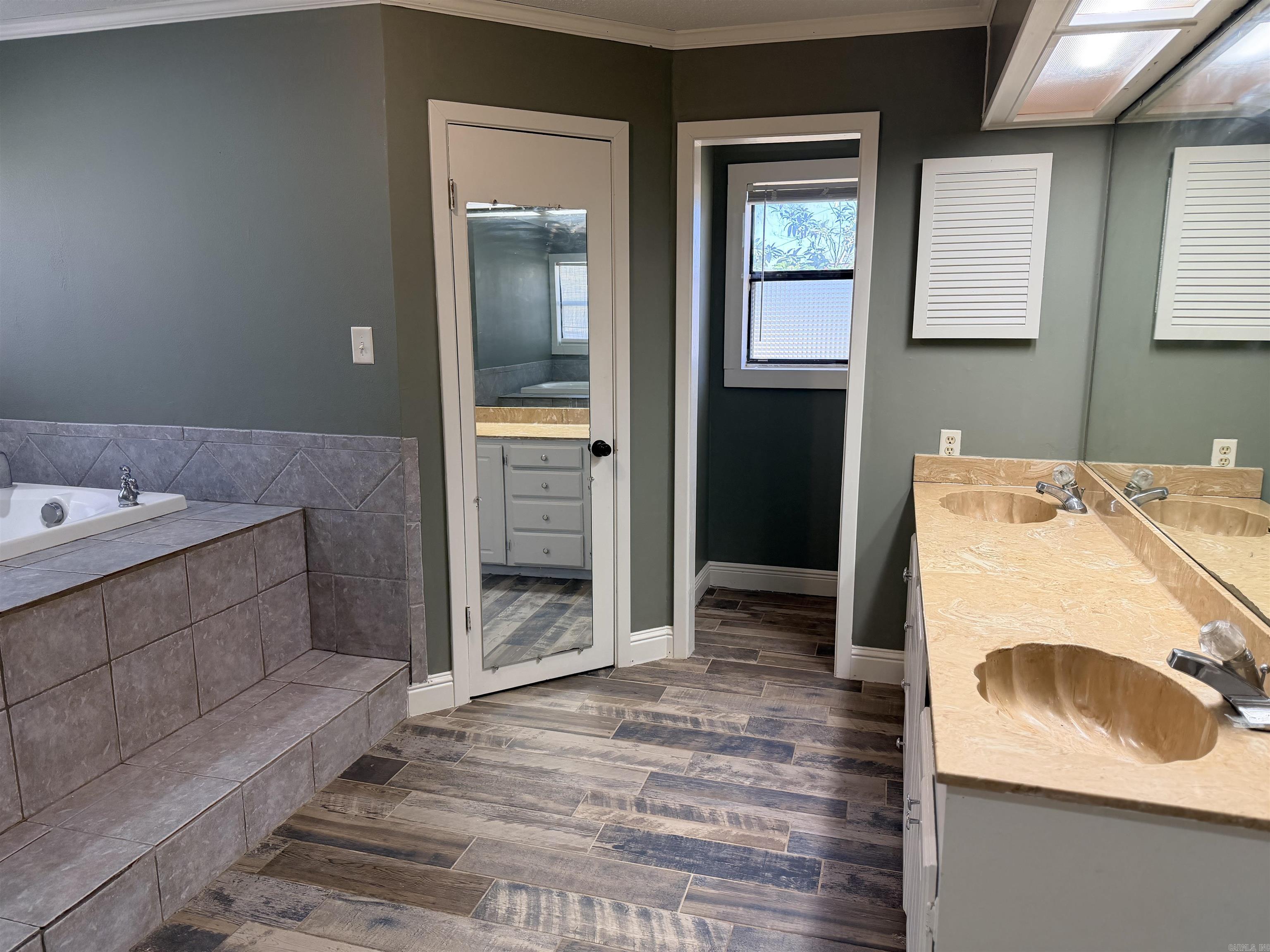 BUNNS SURVEY - Residential