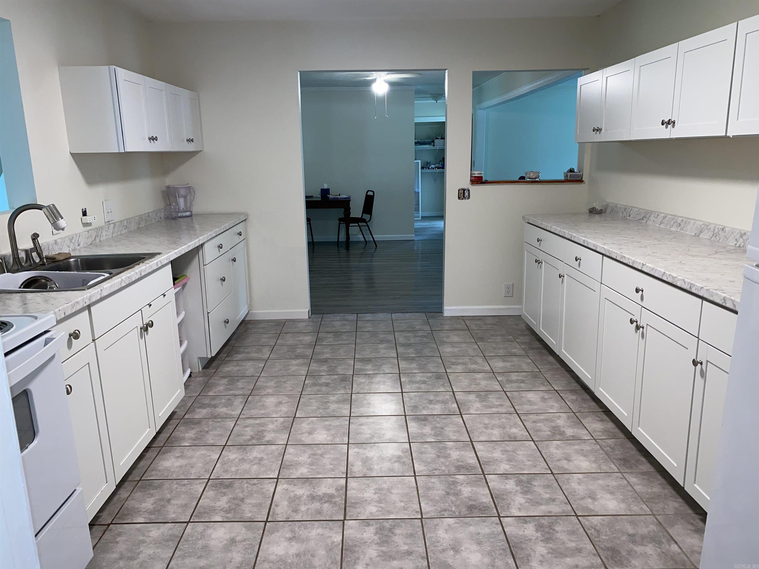GREEN VALLEY ACRES - Residential