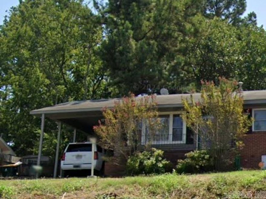 Great investment opportunity in Morrilton. See agents remarks.