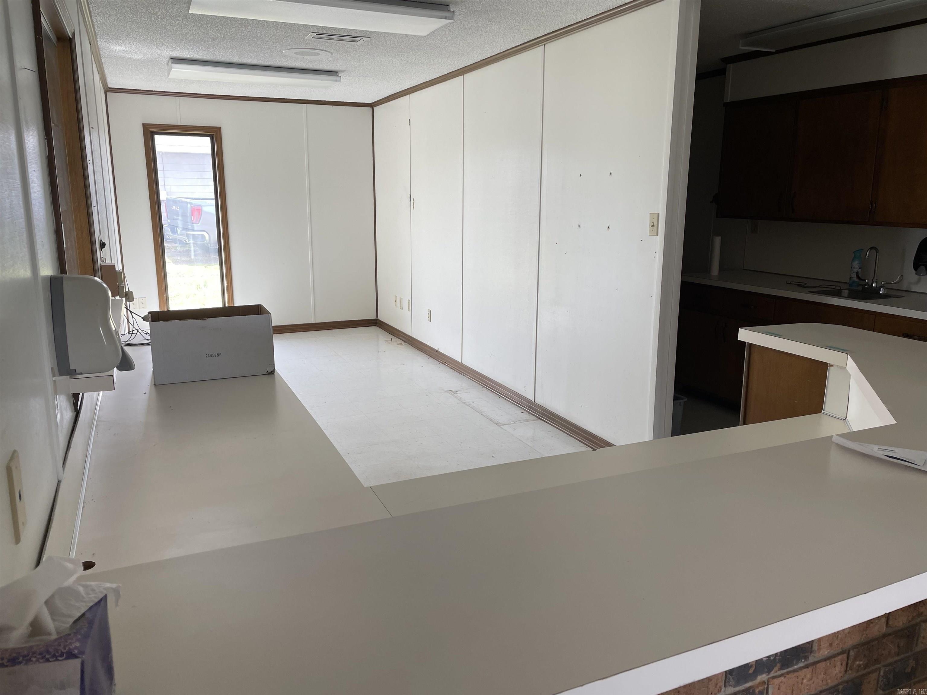 Desha County - Commercial Sale