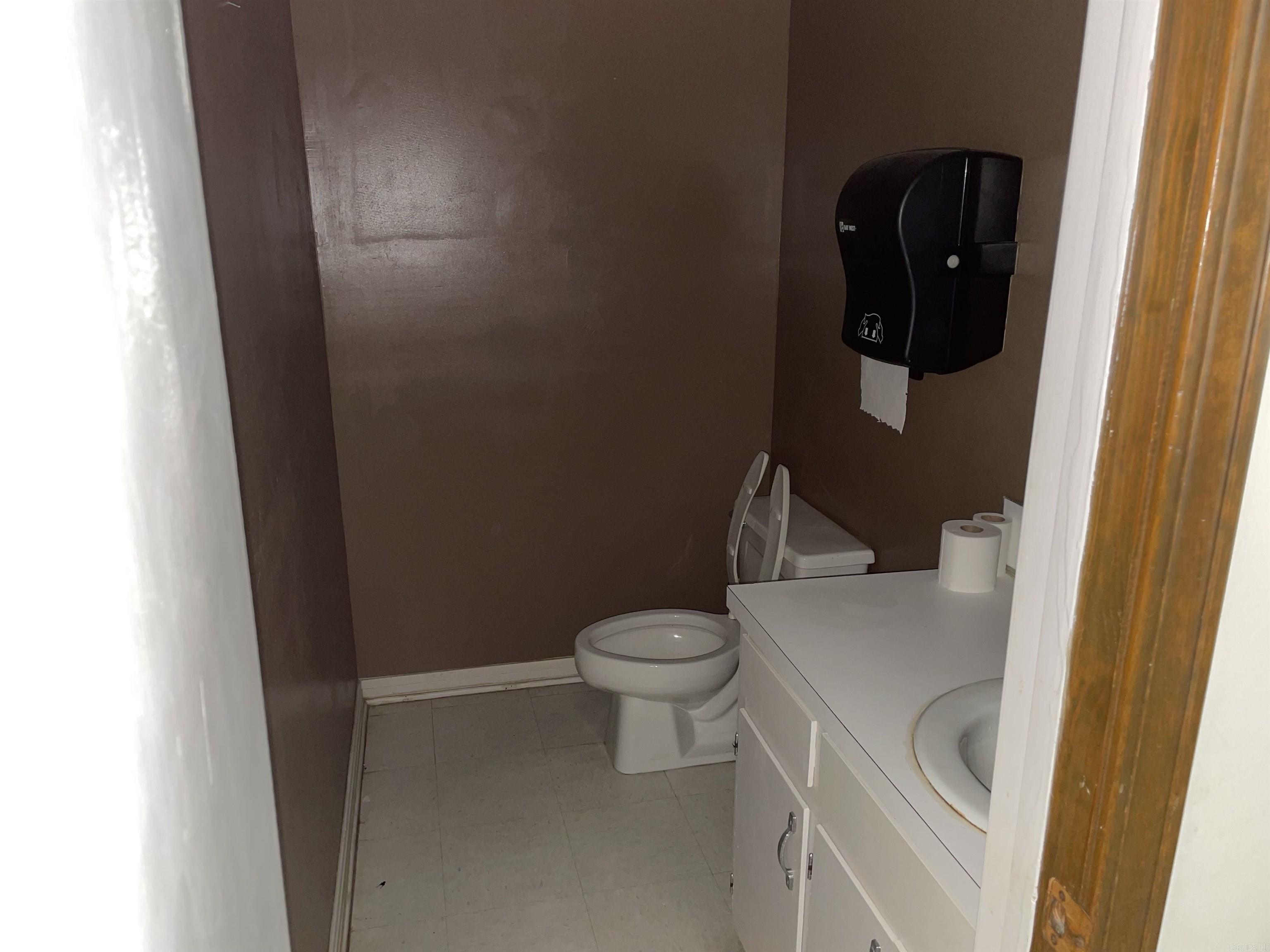 Desha County - Commercial Sale