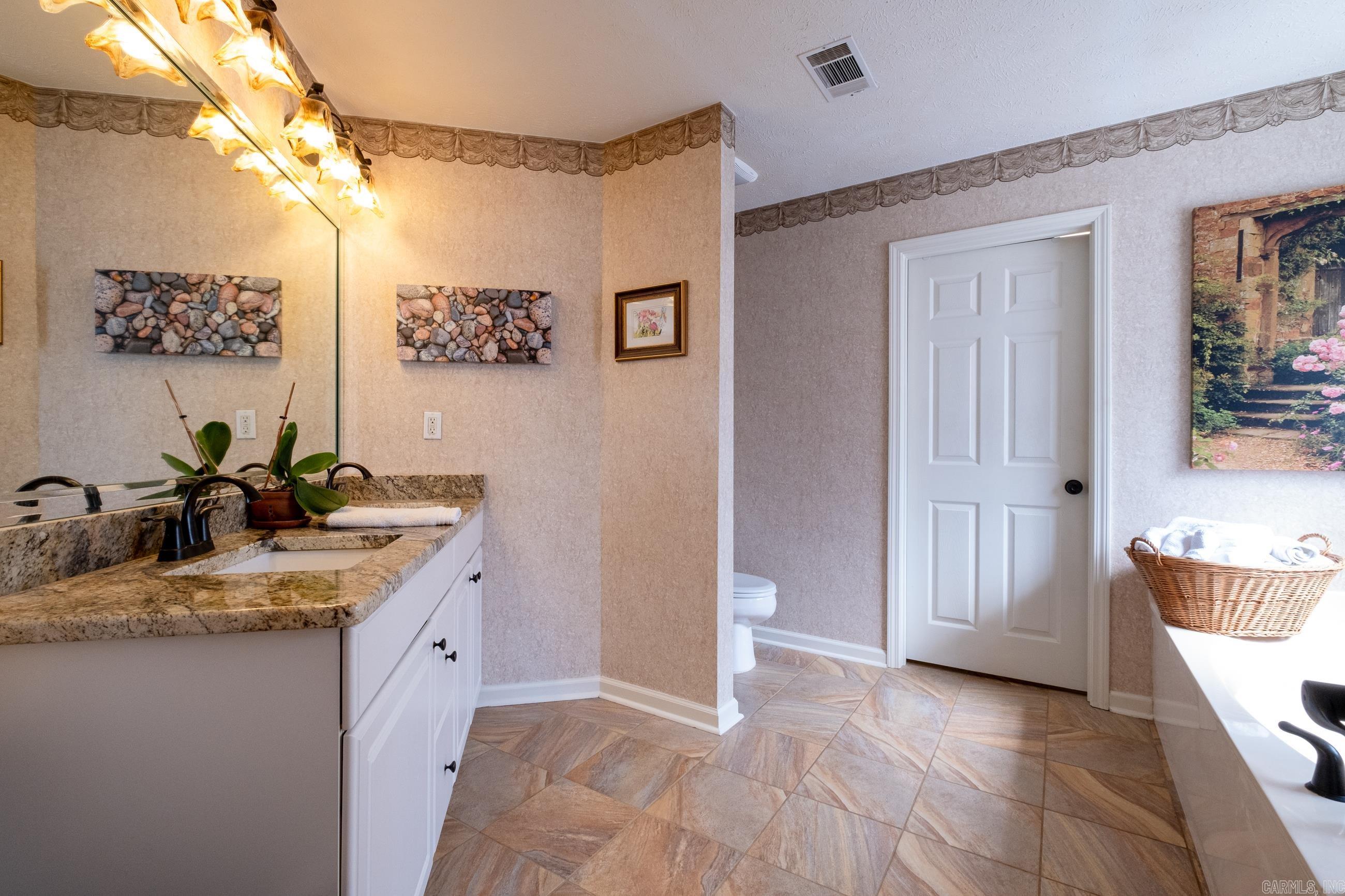 EDGEWATER ADDN - Residential