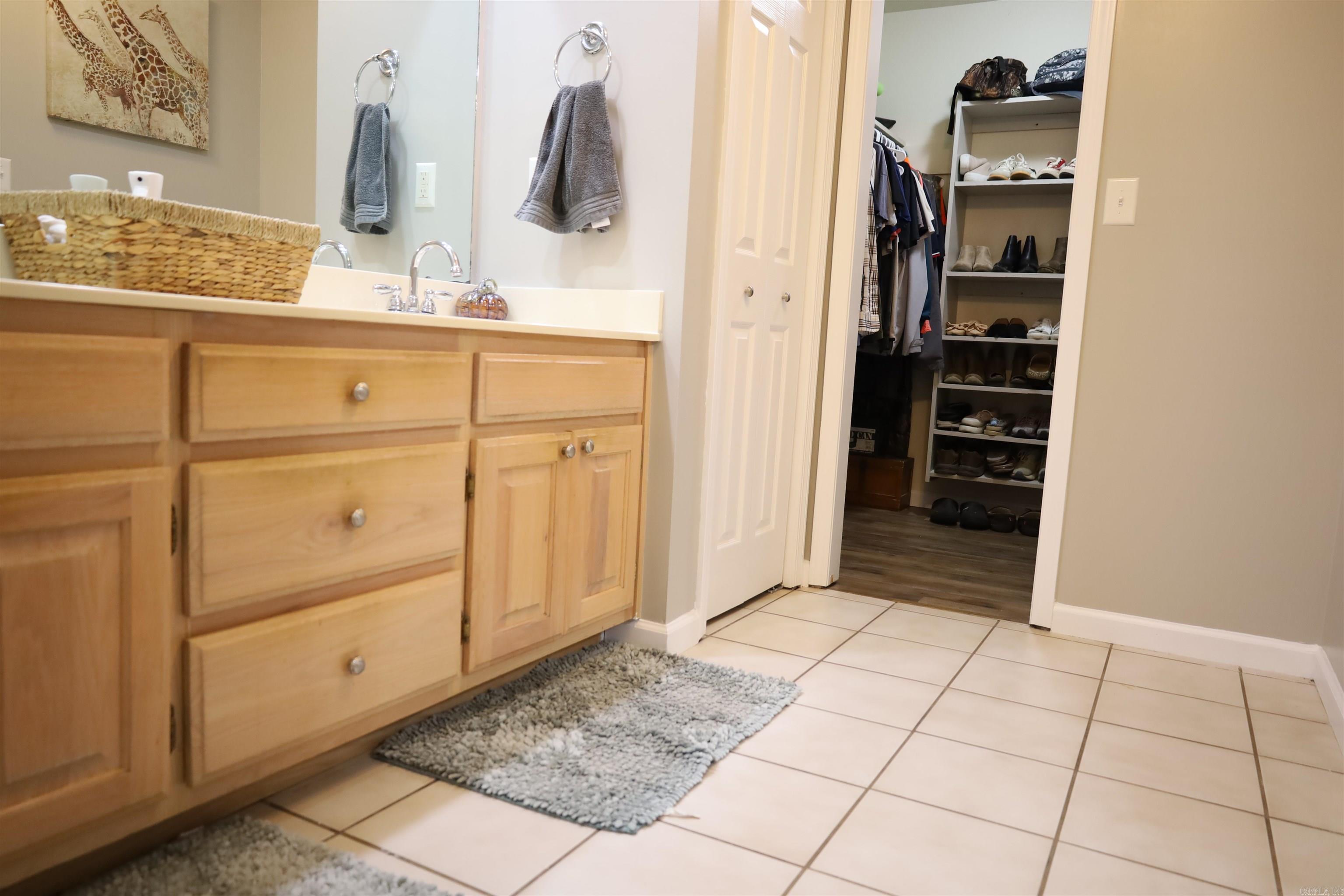 WALNUT VALLEY - Residential