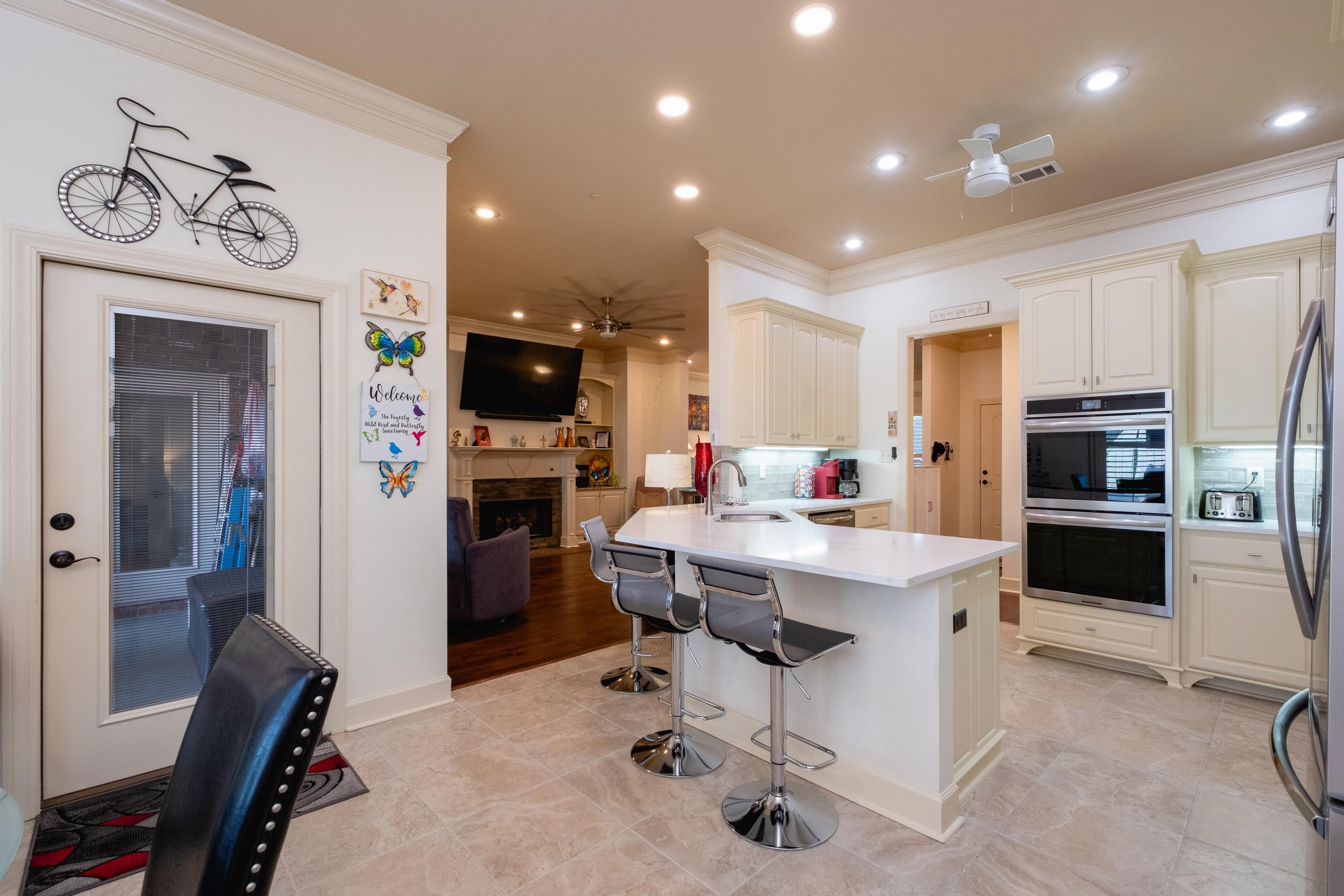 CHENAL VALLEY "TOURNAY CIRCLE" - Residential