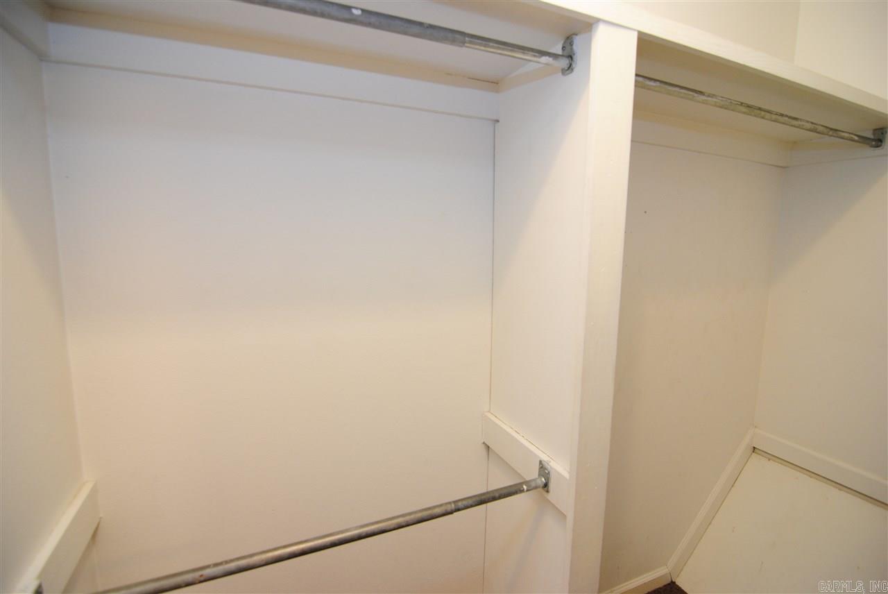 Tree Hill Park - Residential Lease