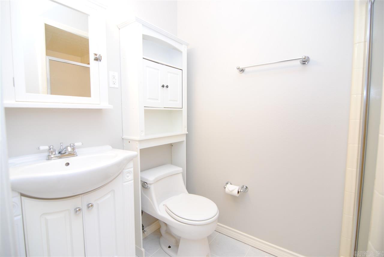 Tree Hill Park - Residential Lease