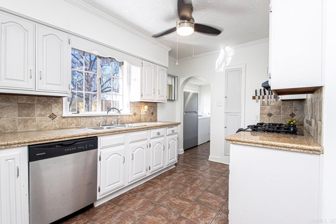 PARK HILL - Residential