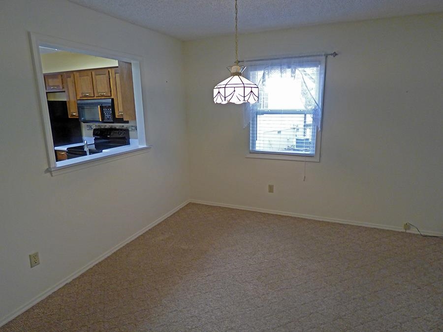 Cherokee Courts - Residential