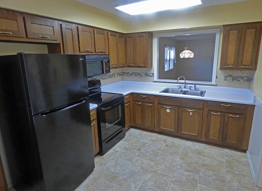 Cherokee Courts - Residential