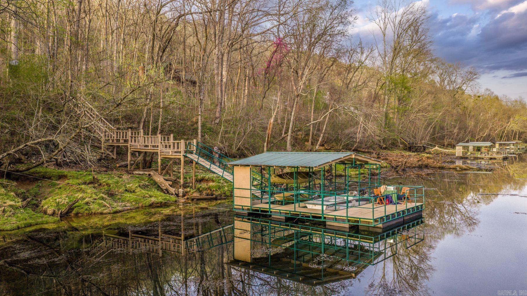 TROUT HAVEN - Residential