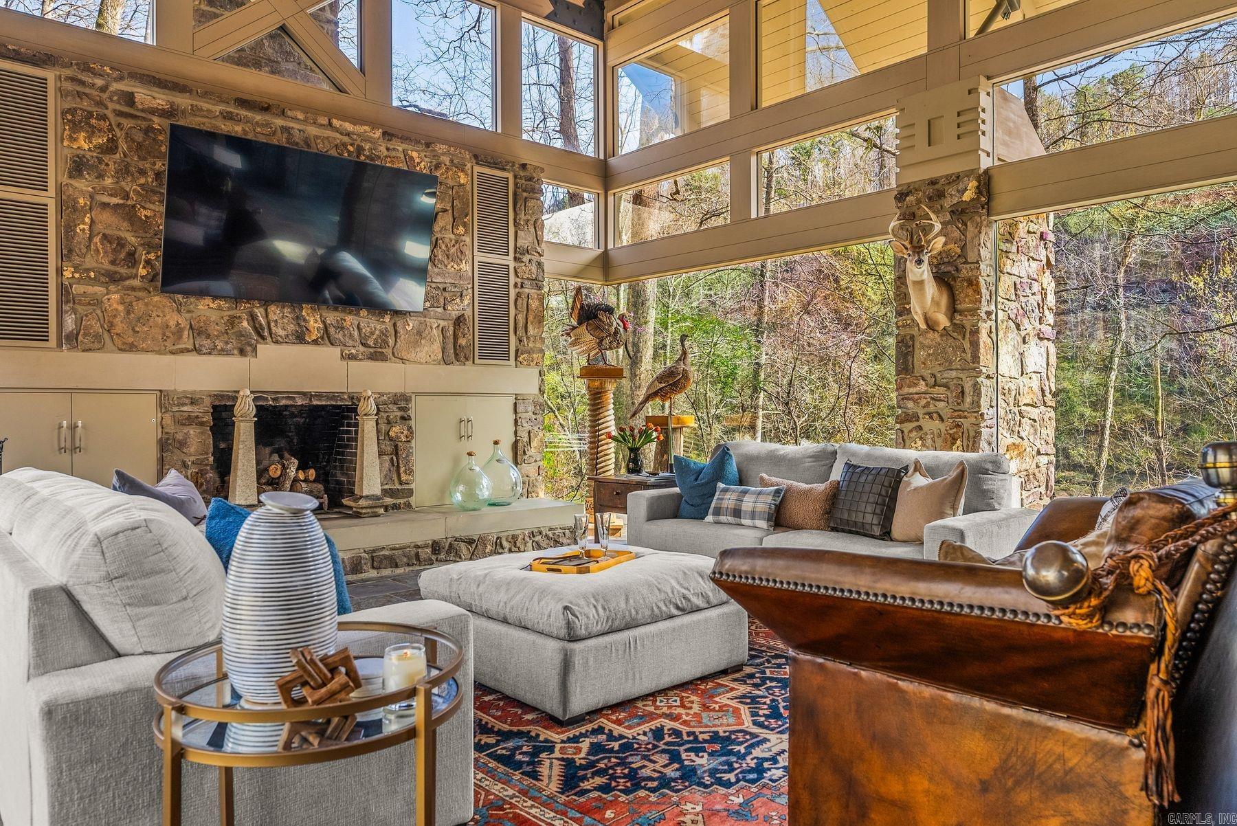 TROUT HAVEN - Residential