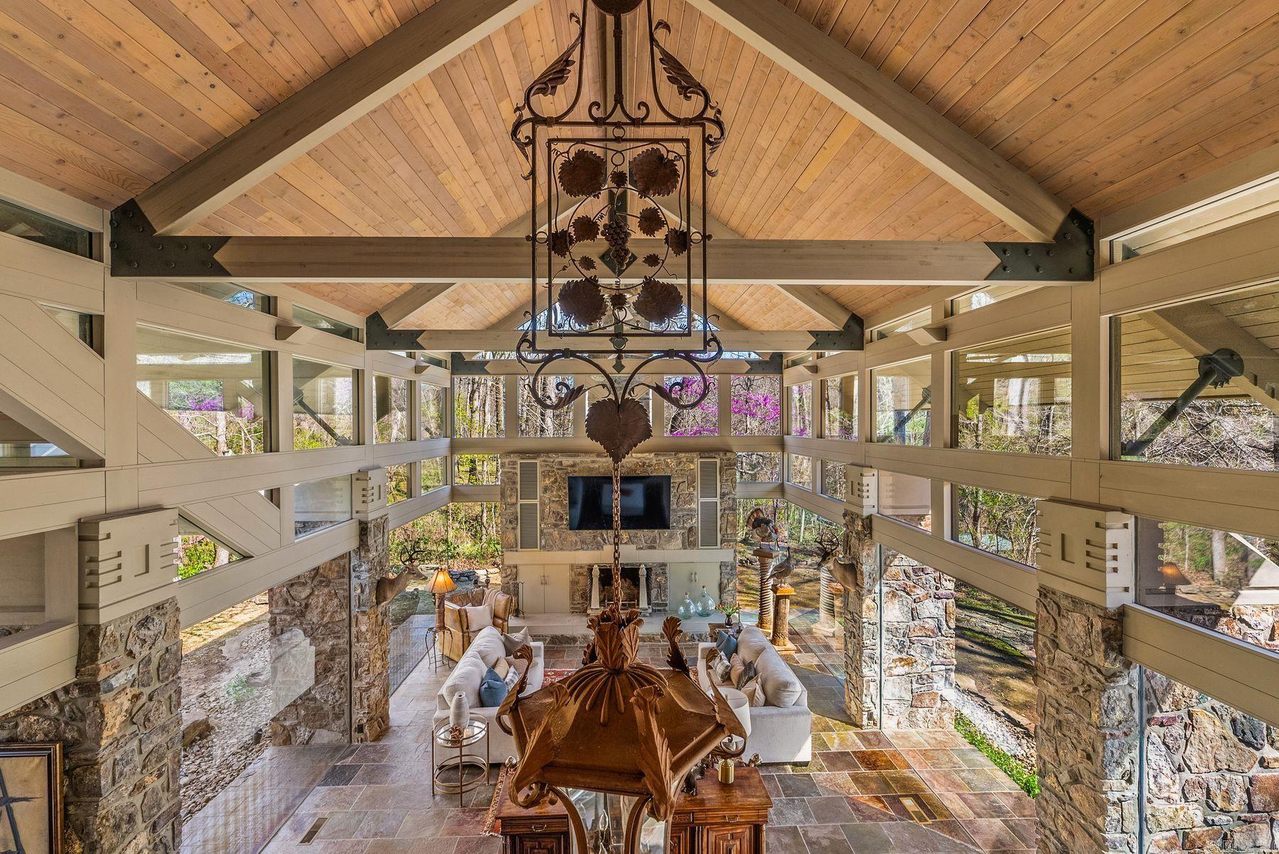 TROUT HAVEN - Residential