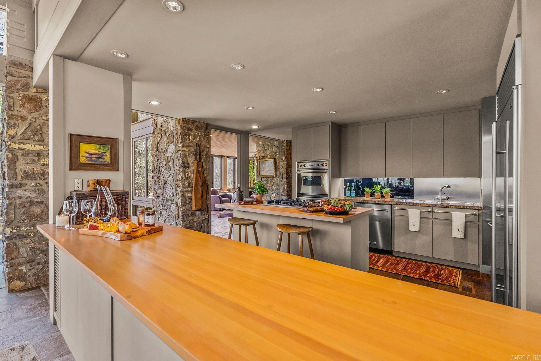 TROUT HAVEN - Residential