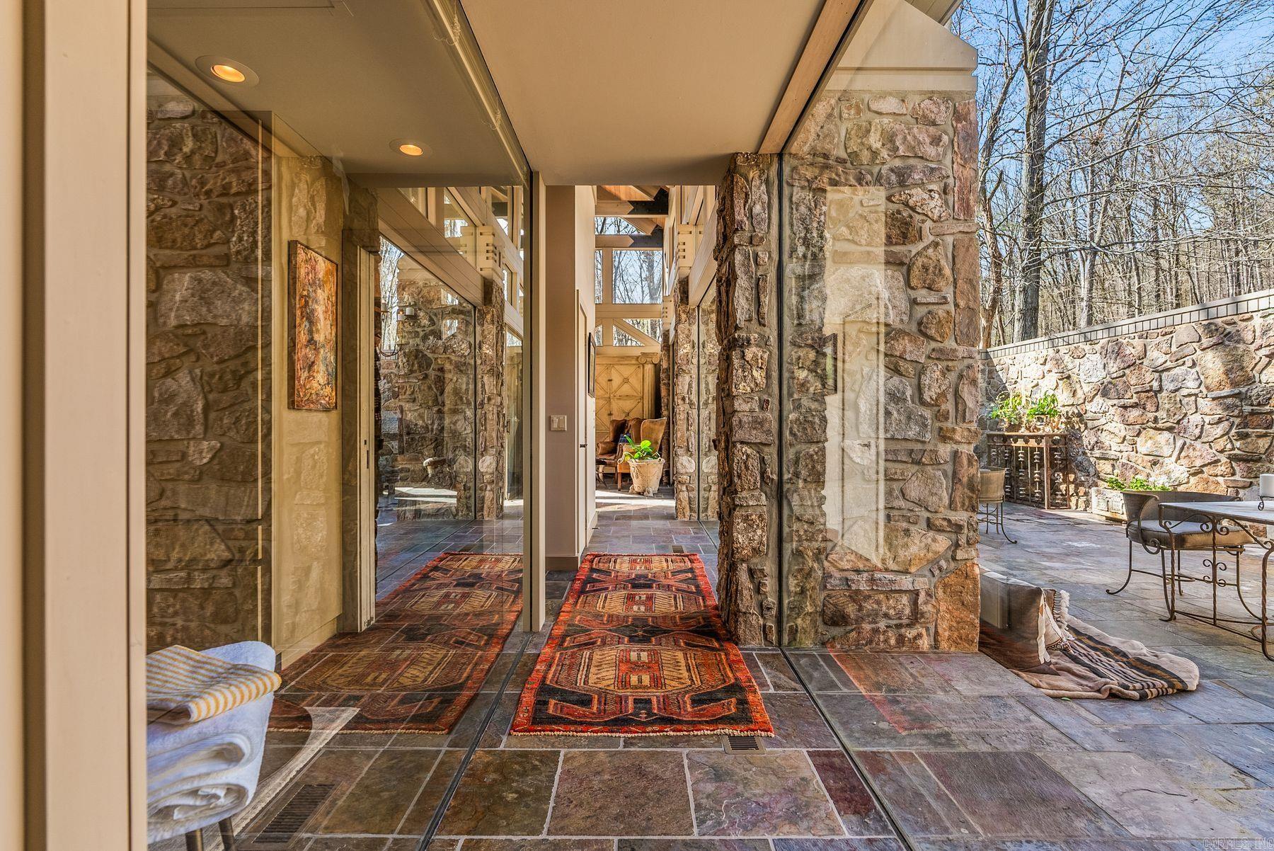 TROUT HAVEN - Residential