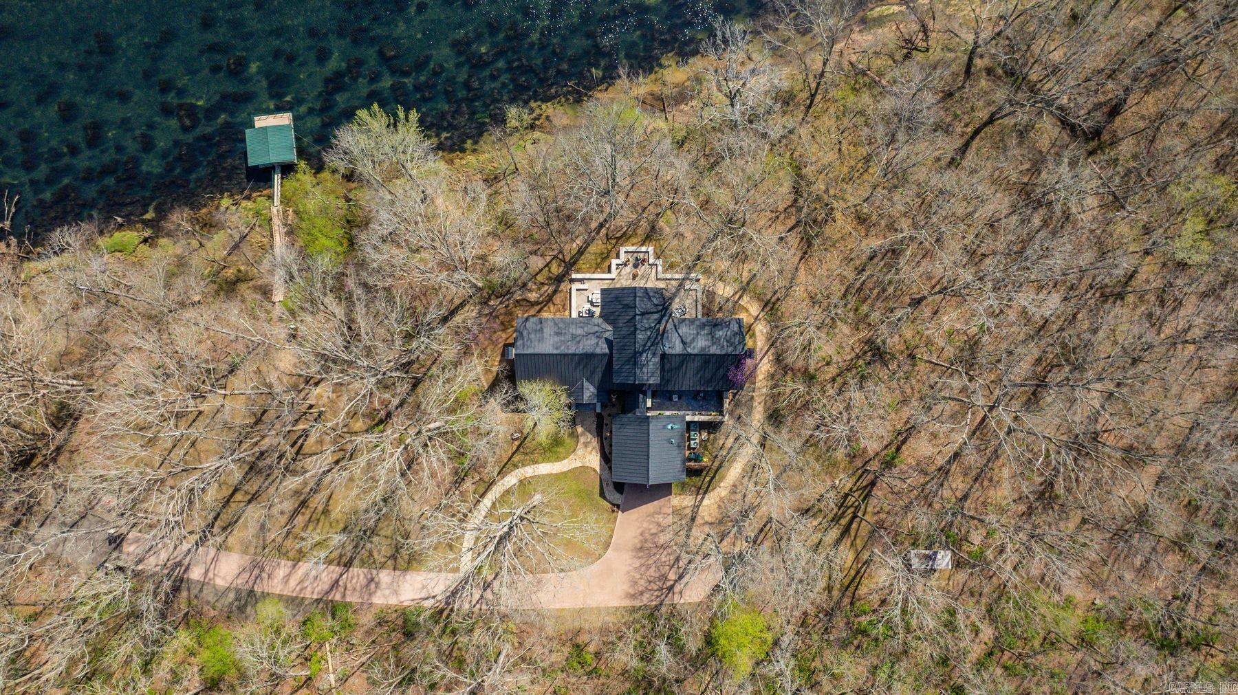 TROUT HAVEN - Residential