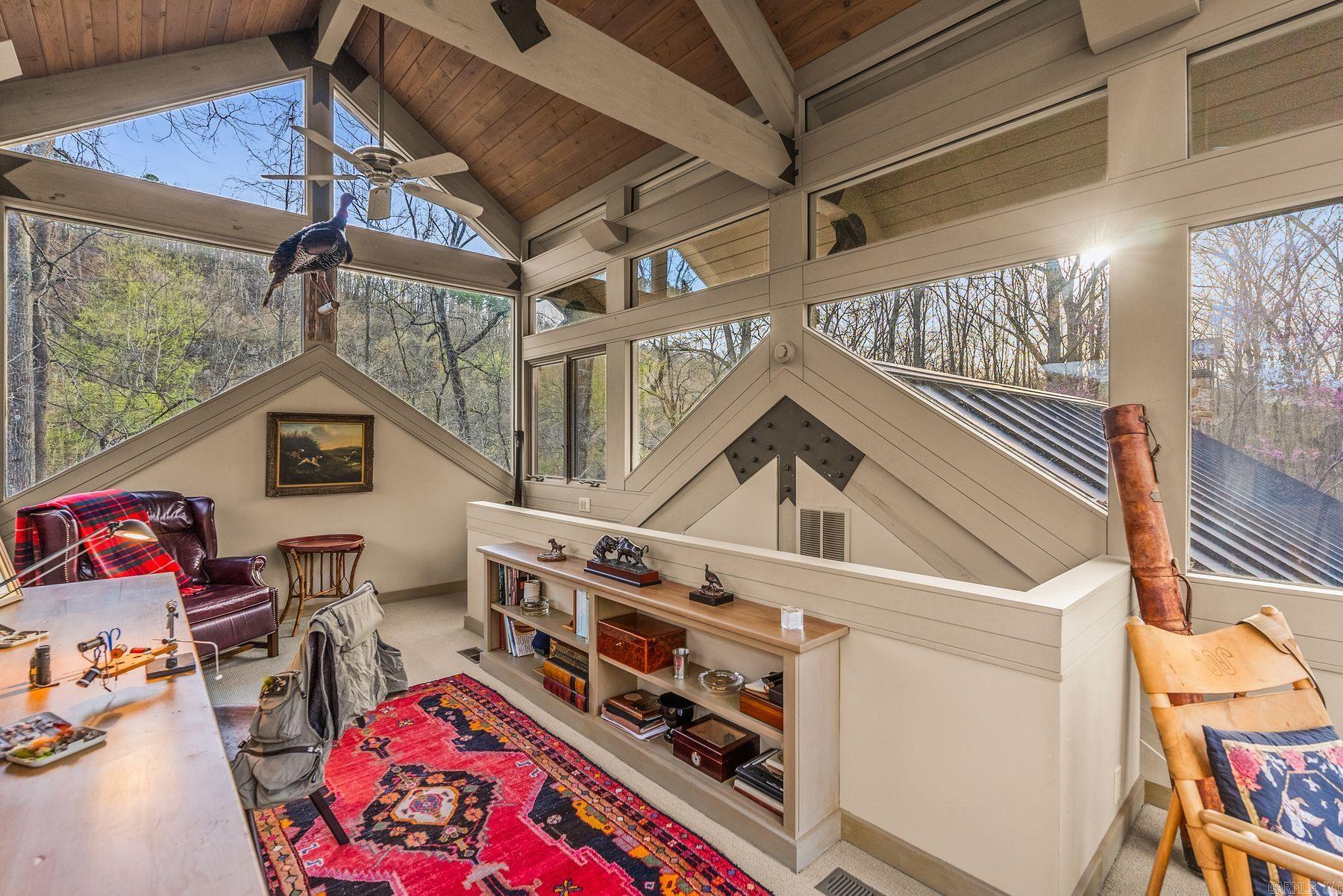 TROUT HAVEN - Residential