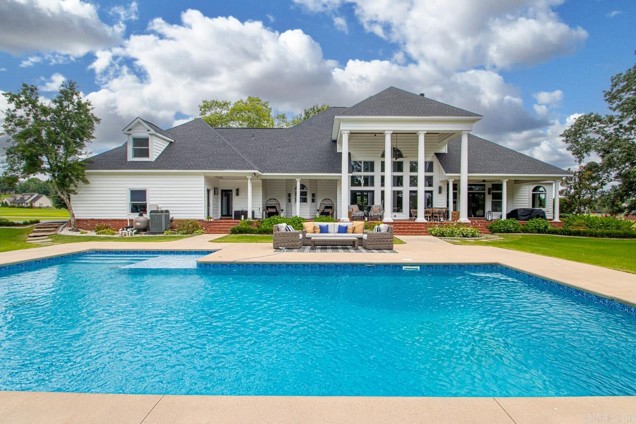 RIVER RANCH - Residential