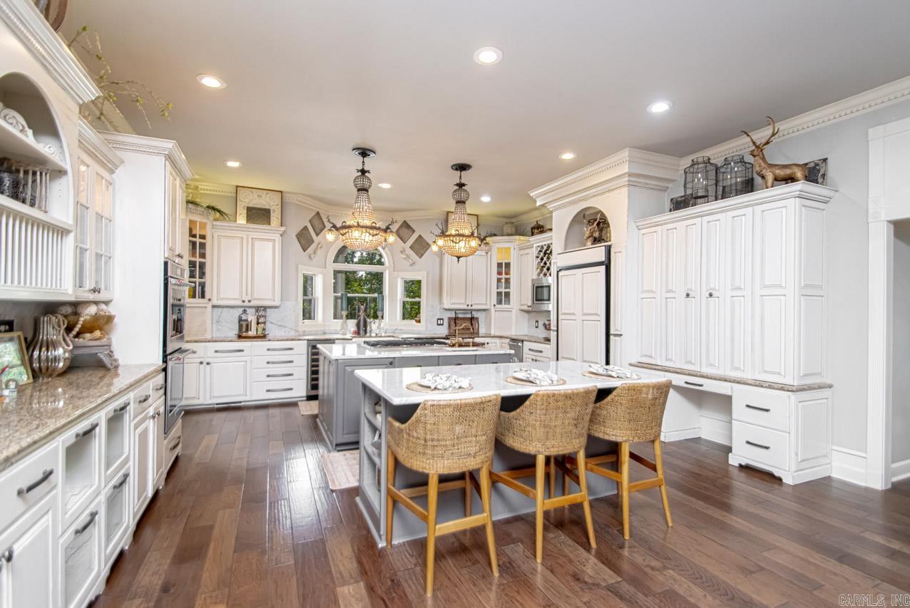 RIVER RANCH - Residential