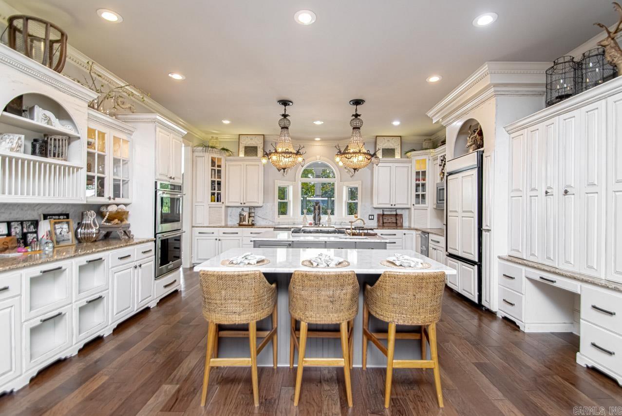 RIVER RANCH - Residential