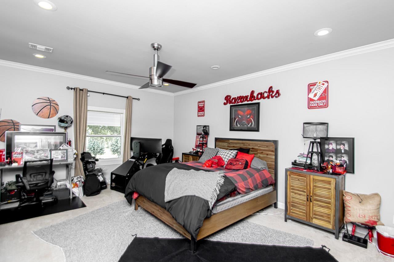 RIVER RANCH - Residential