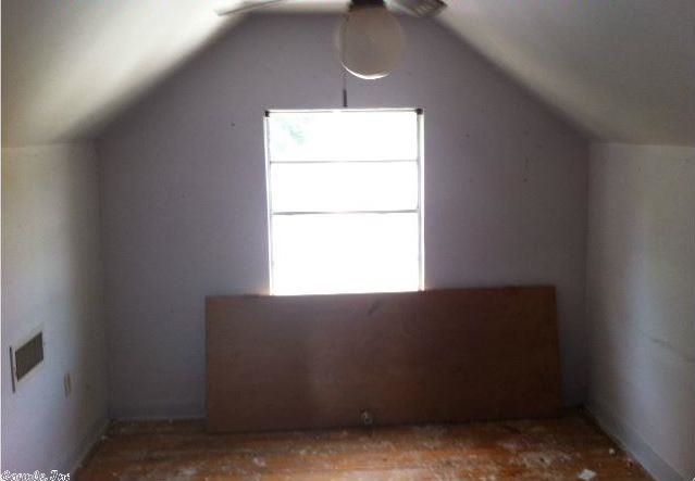 Farmeres 2nd - Residential