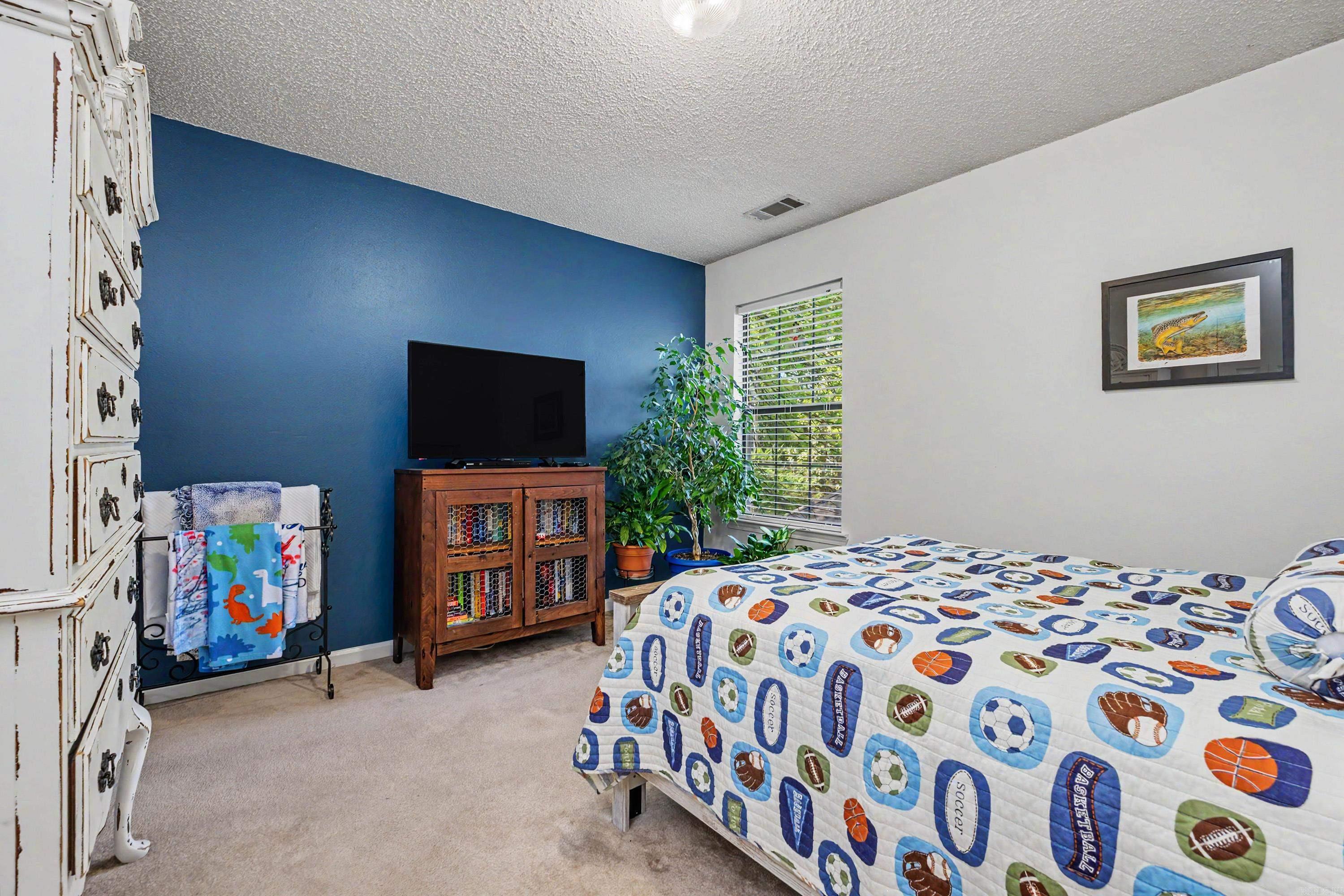 CHERRY CREEK ADDN - Residential