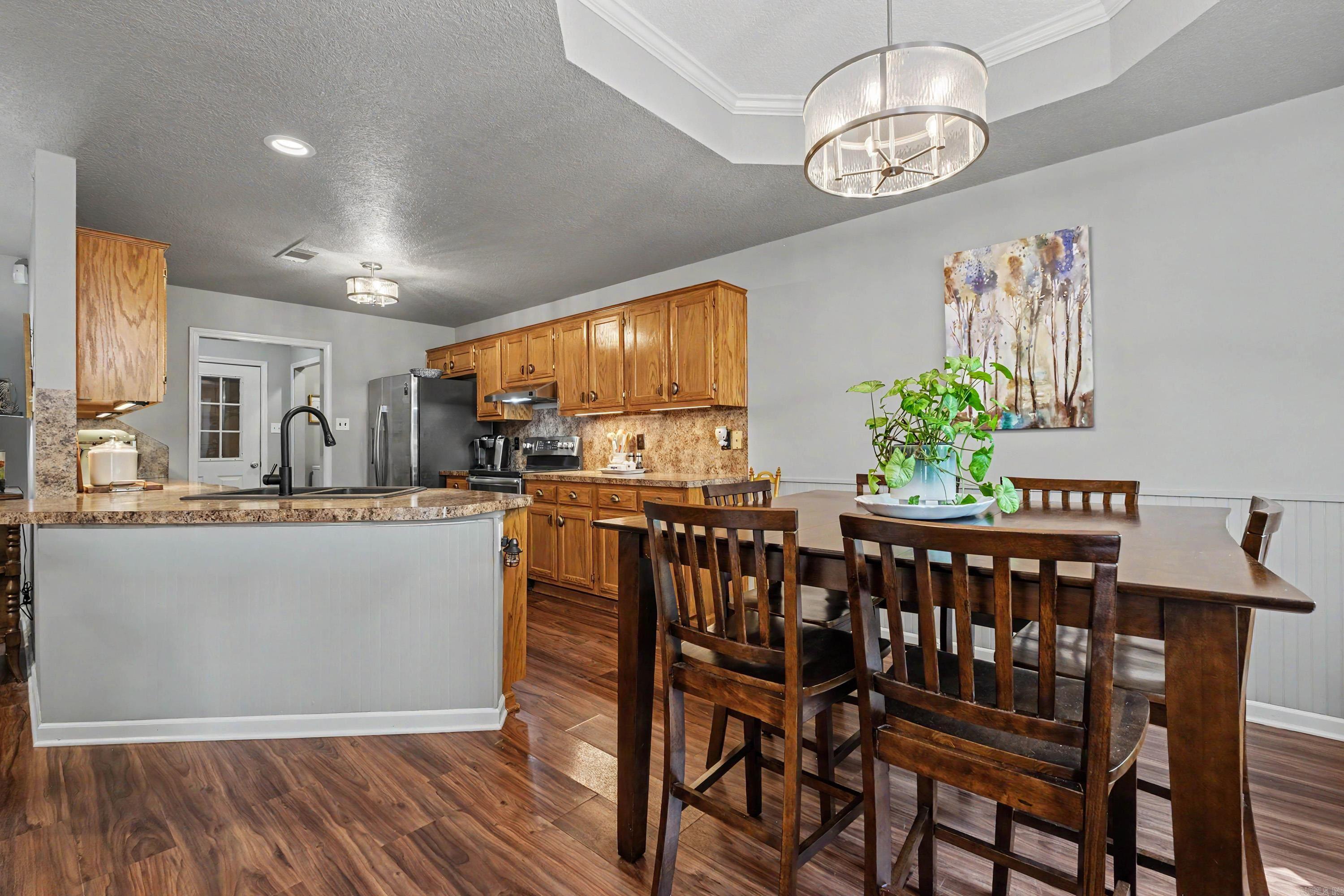 CHERRY CREEK ADDN - Residential