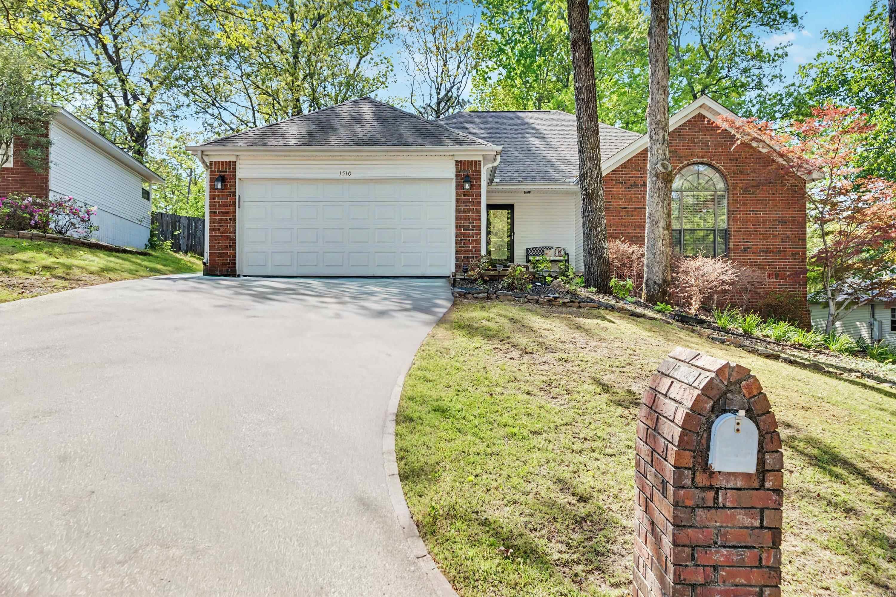 CHERRY CREEK ADDN - Residential