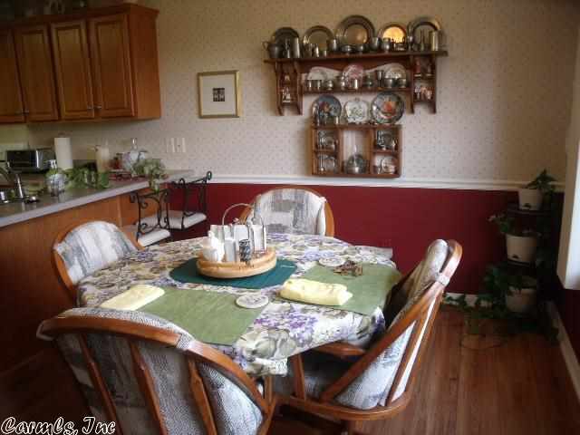 Lakeside Terrace - Residential