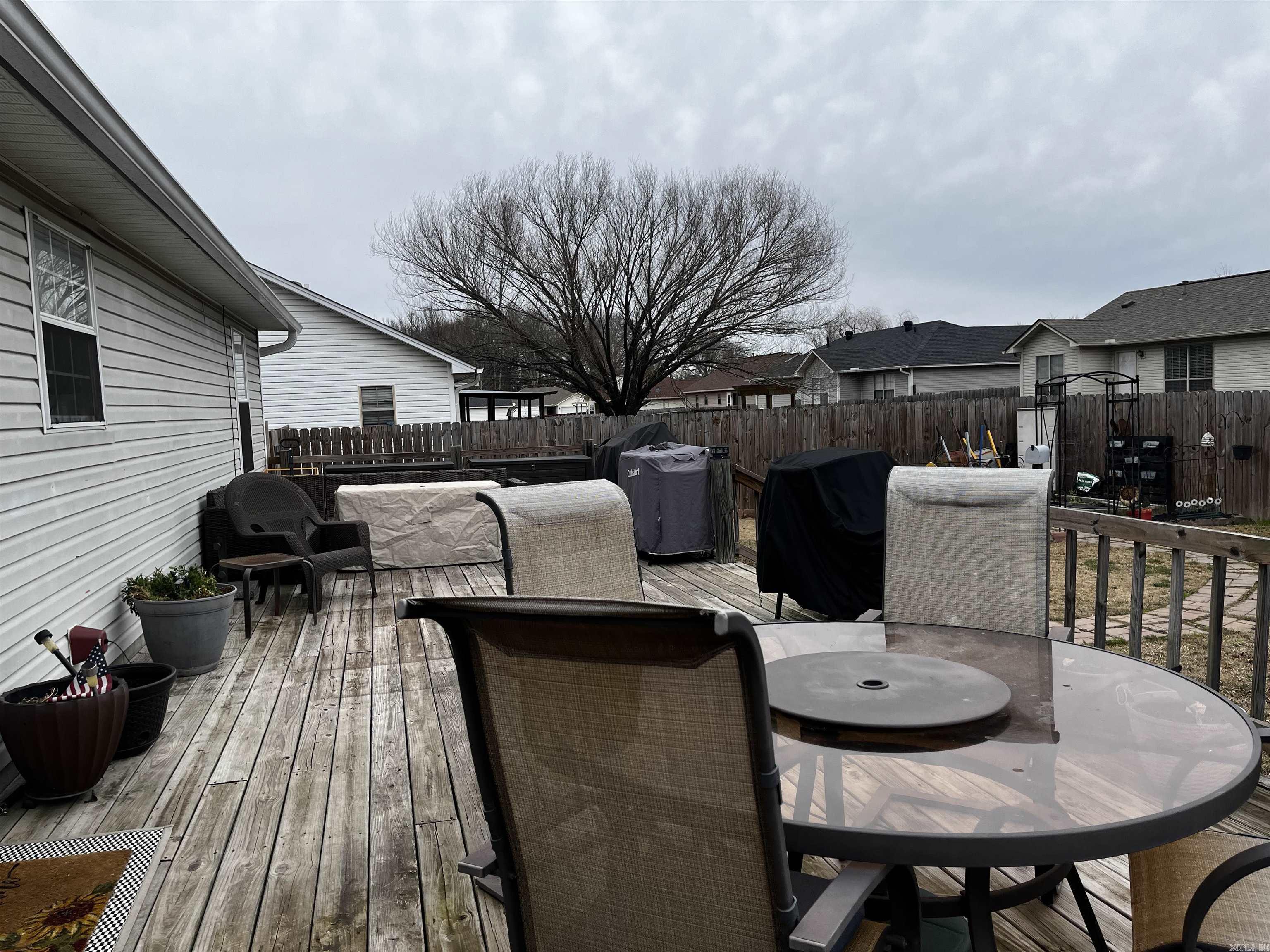 TIMBERWOOD PARK - Residential