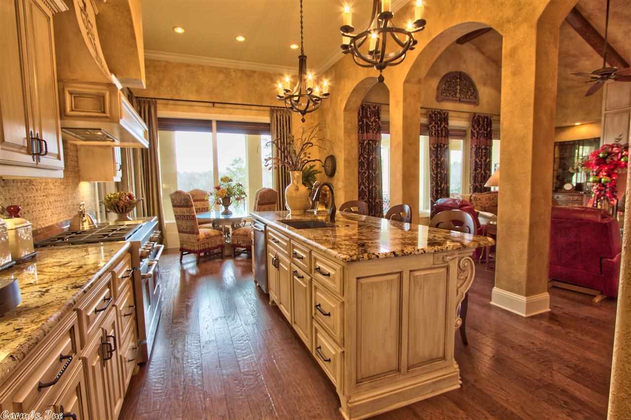 Red Oak Ridge - Residential