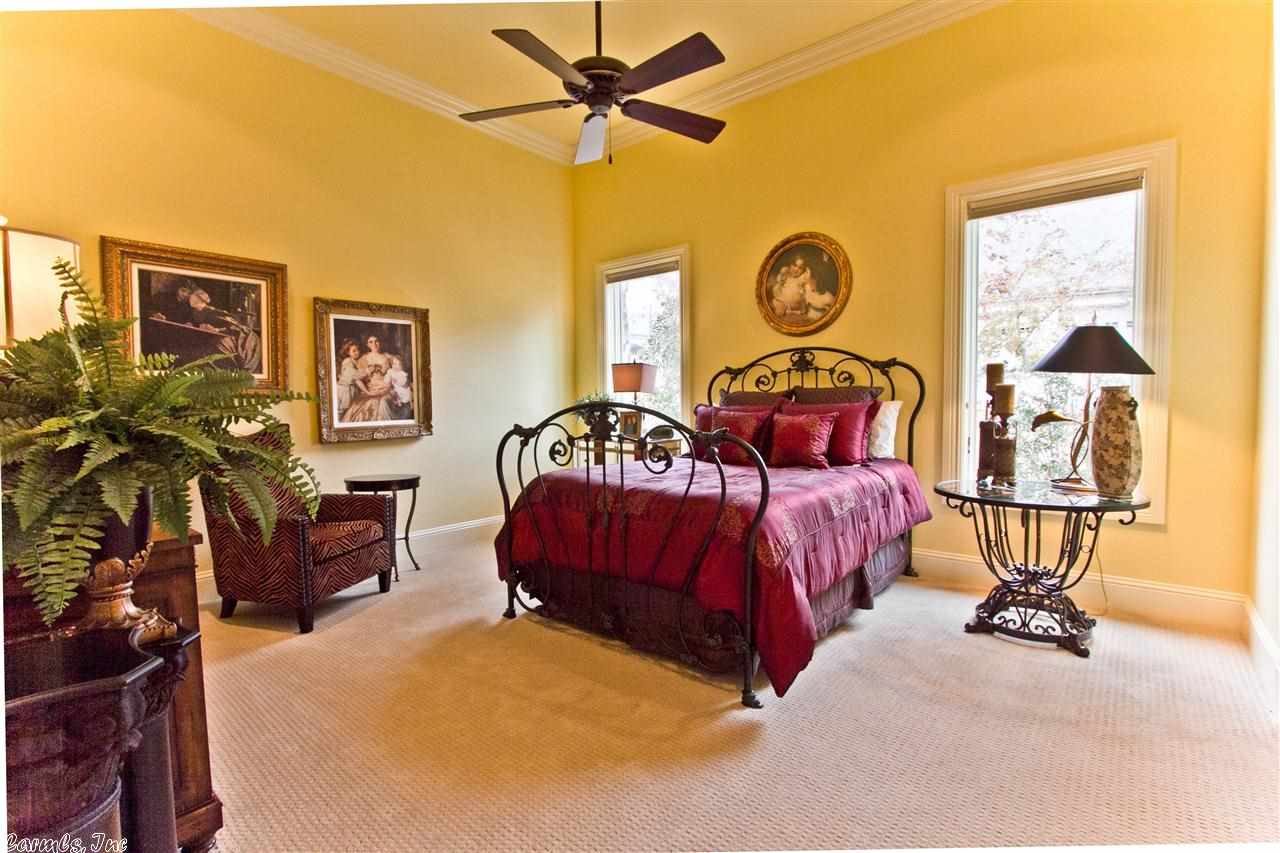 Red Oak Ridge - Residential