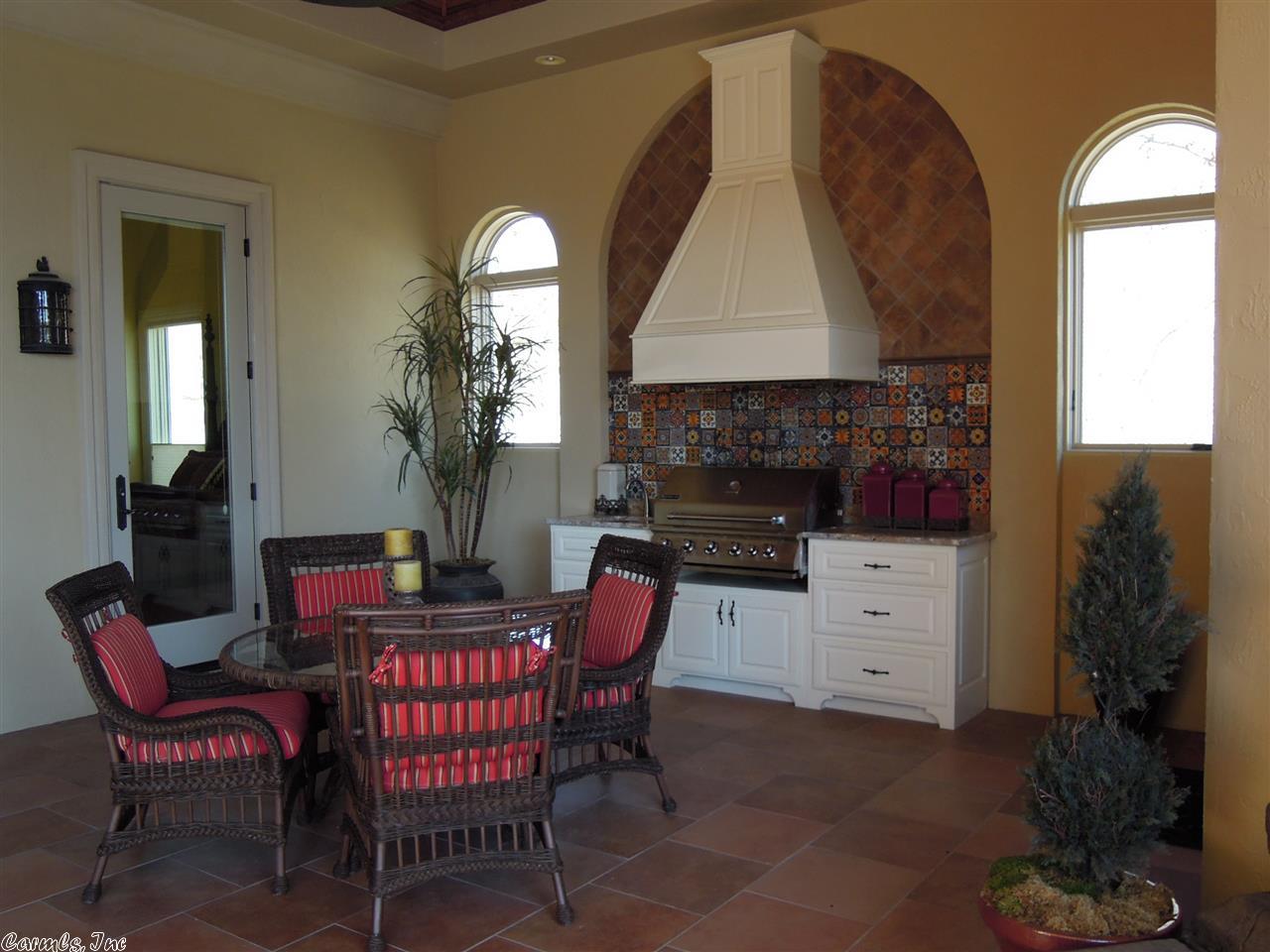 Red Oak Ridge - Residential