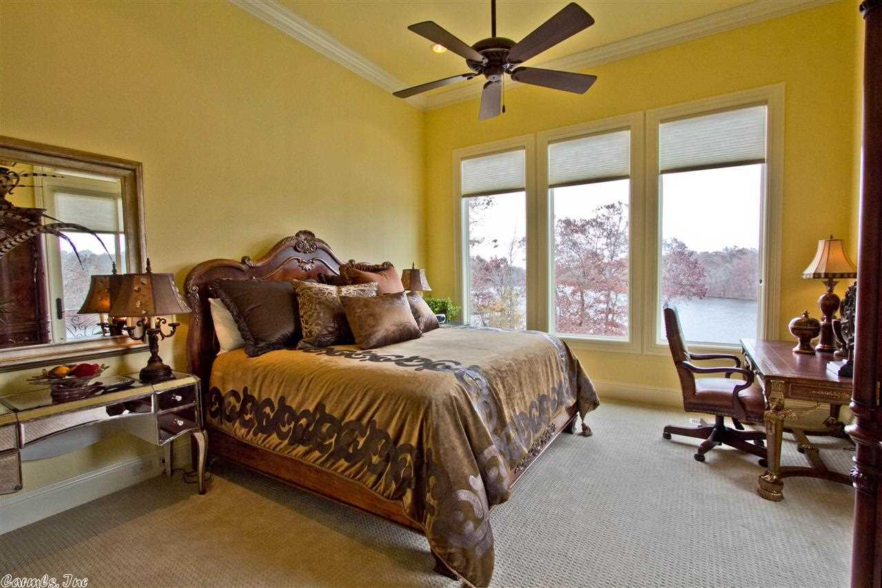 Red Oak Ridge - Residential
