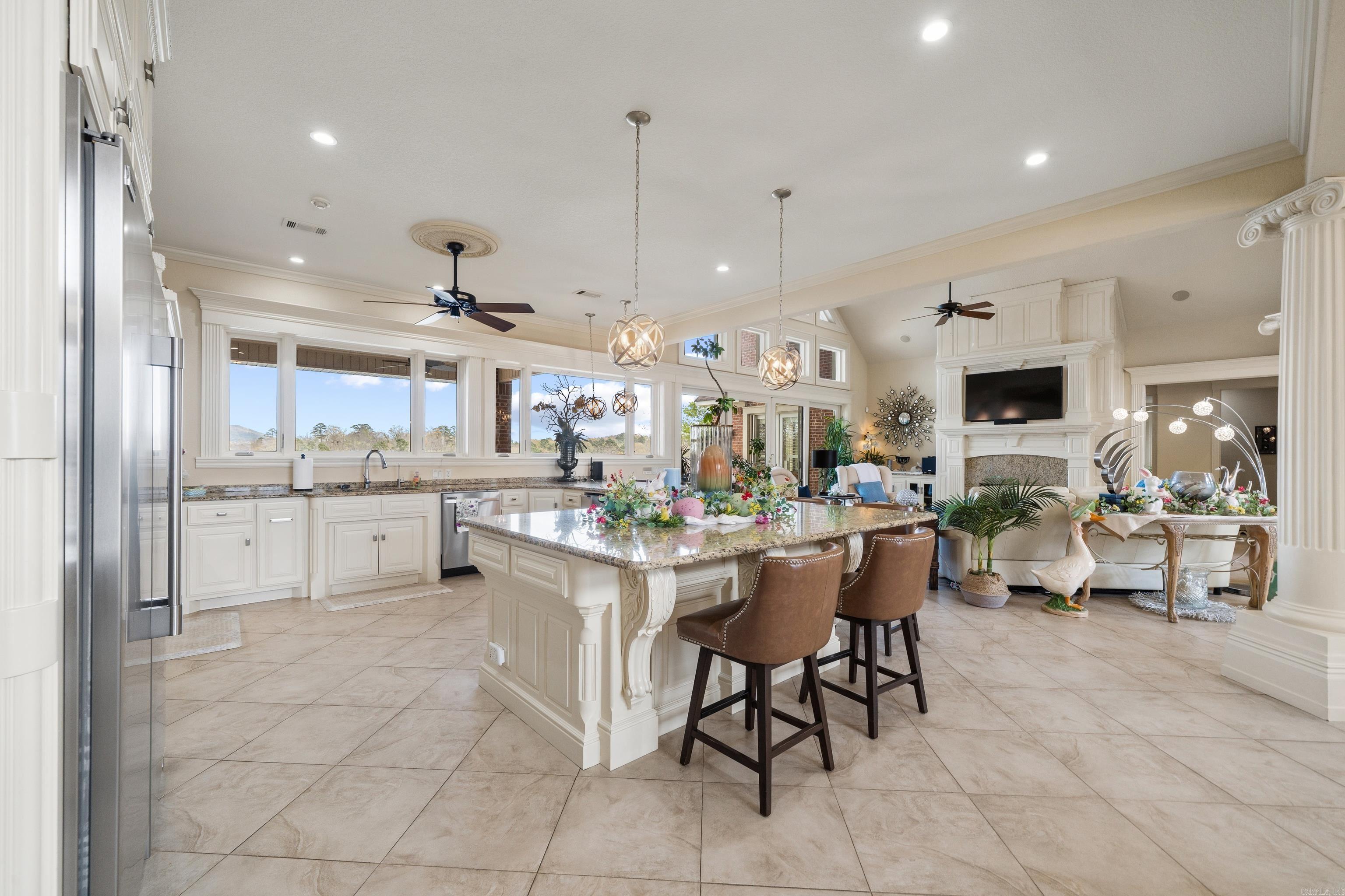 HUNTER HEIGHTS - Residential