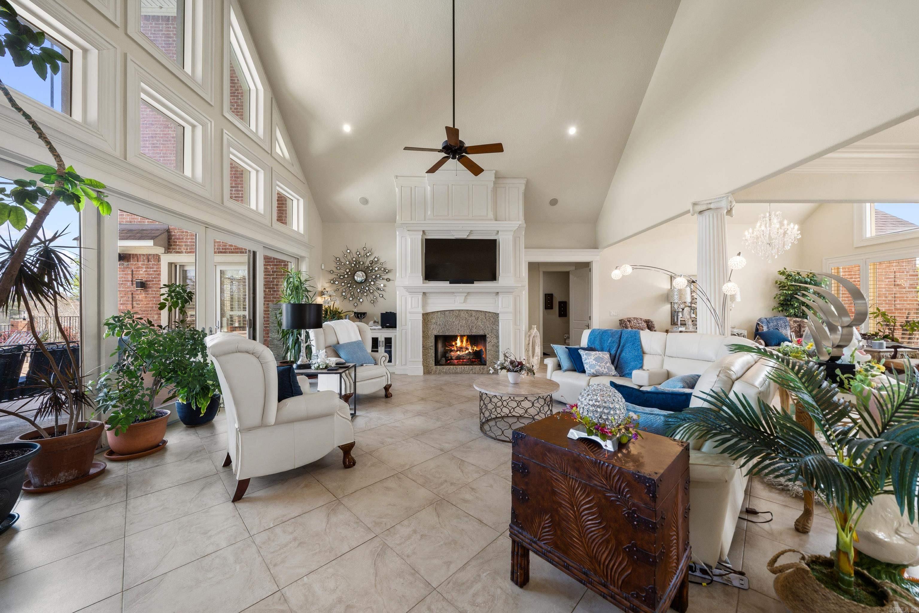 HUNTER HEIGHTS - Residential