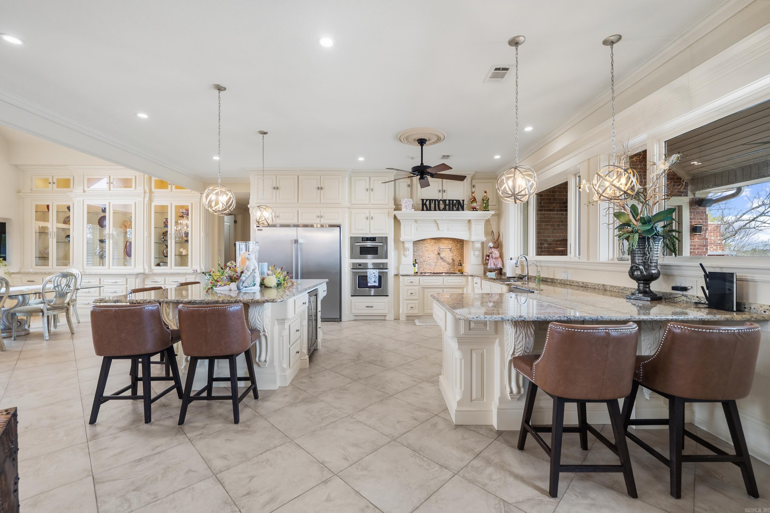 HUNTER HEIGHTS - Residential