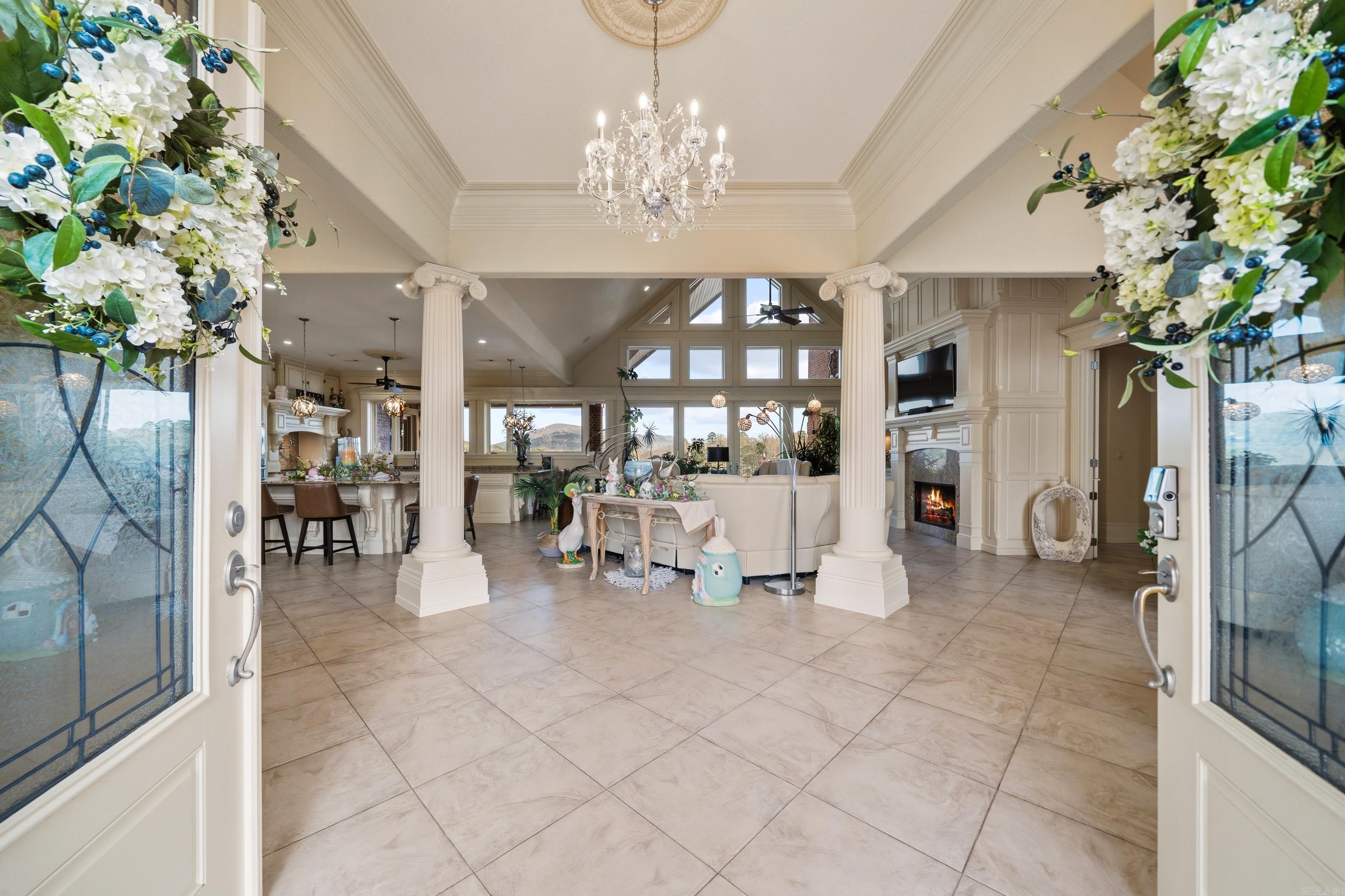 HUNTER HEIGHTS - Residential