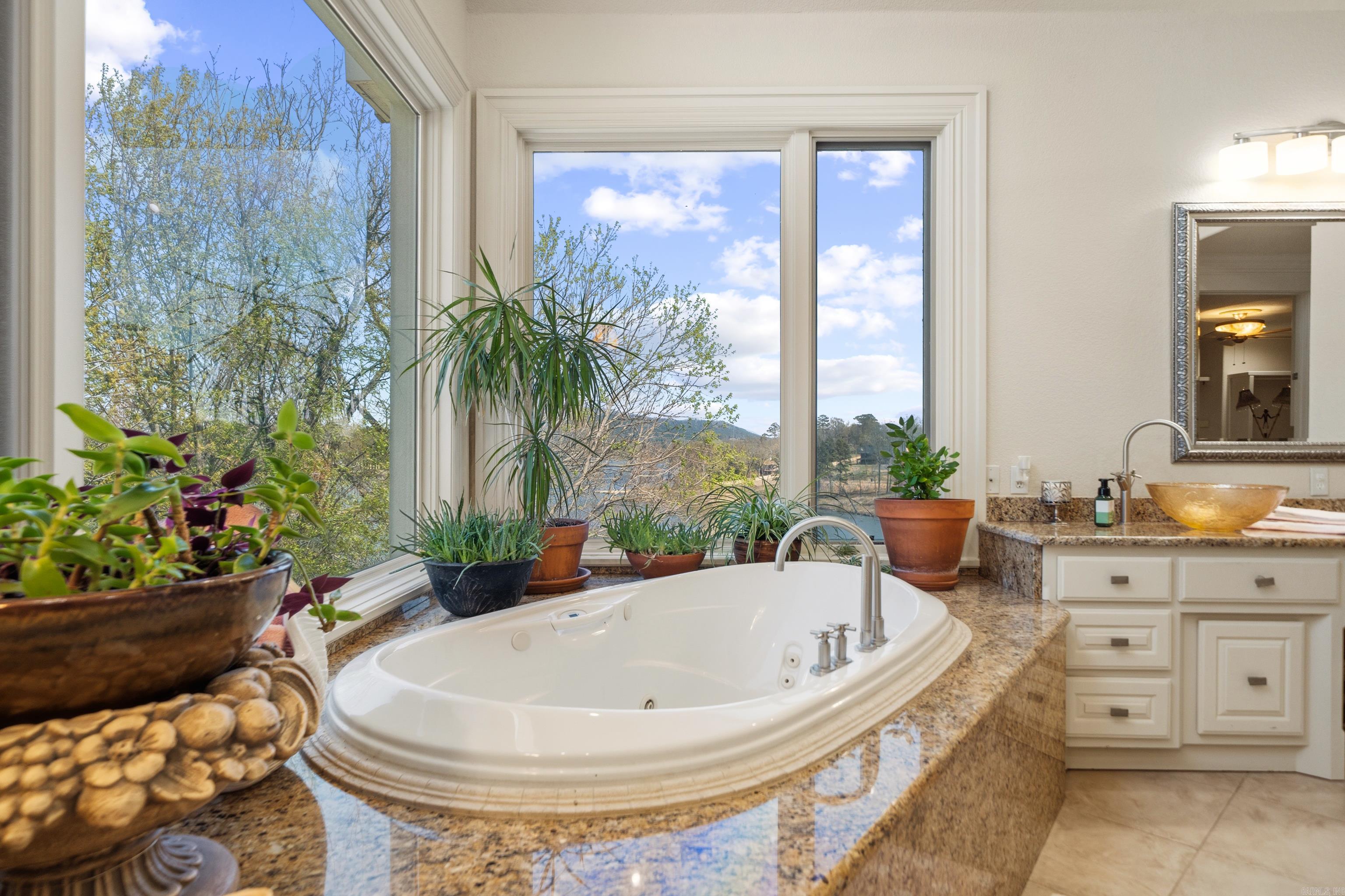 HUNTER HEIGHTS - Residential