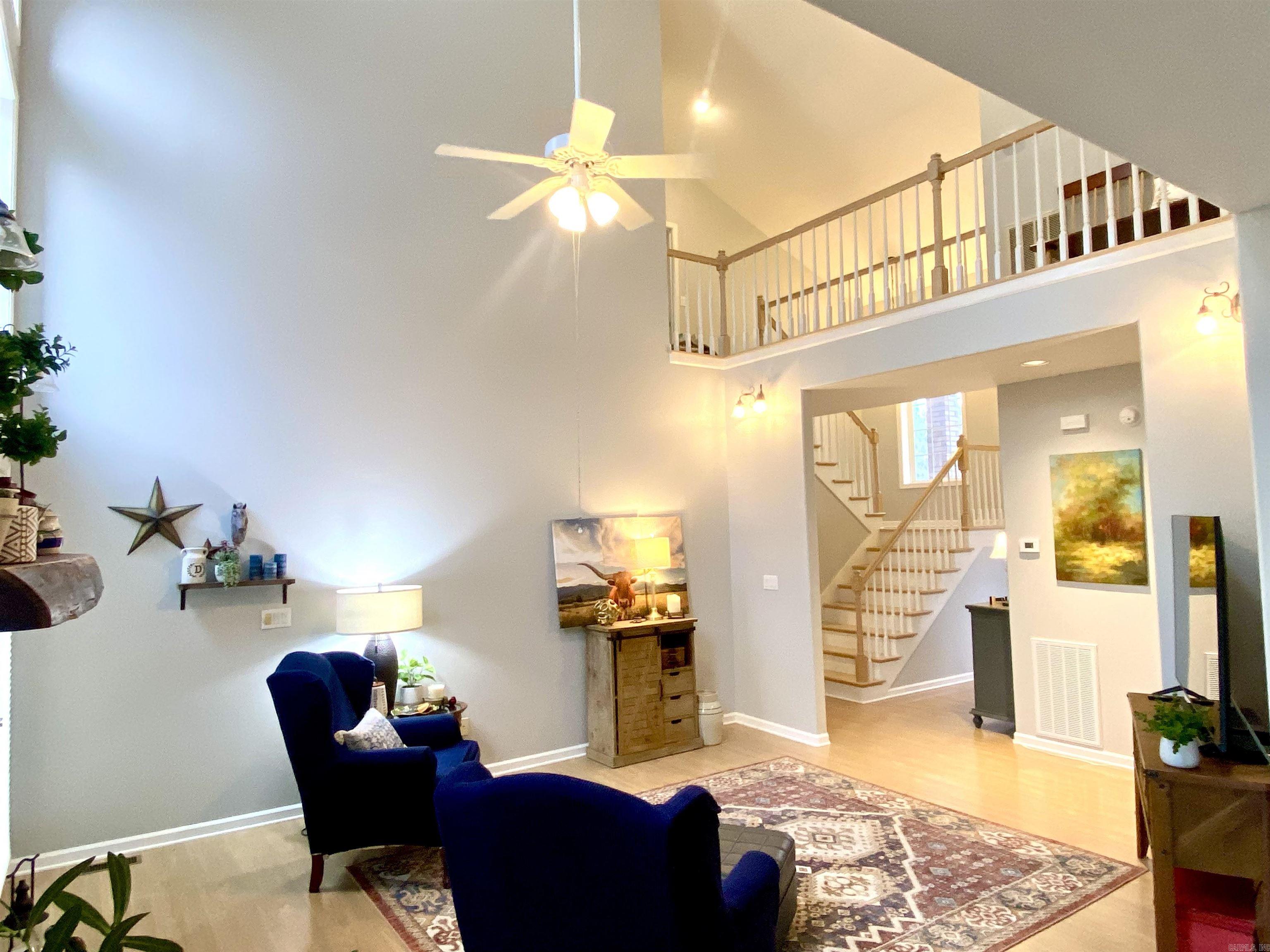 PALISANDRO - Residential