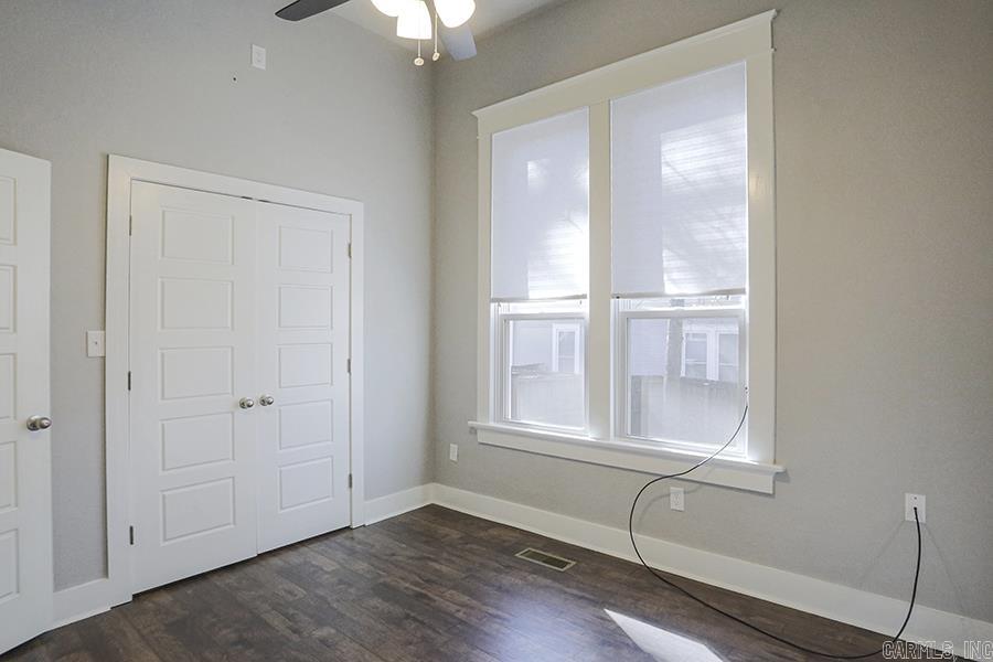 STIFFTS C S - Residential