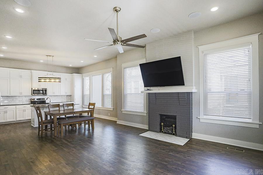 STIFFTS C S - Residential