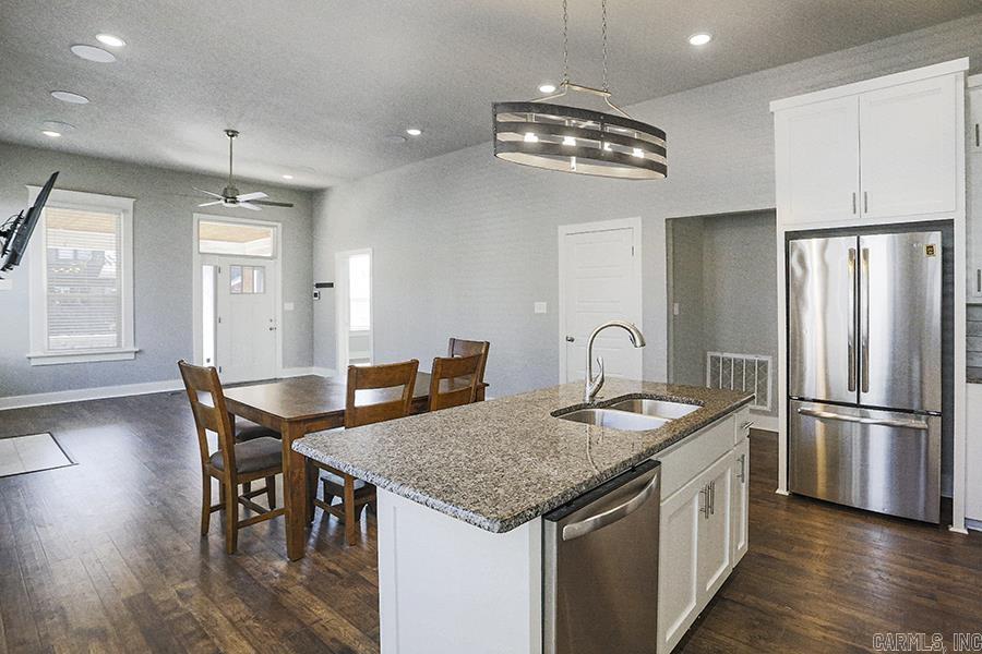 STIFFTS C S - Residential