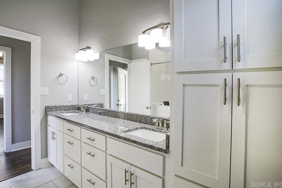 STIFFTS C S - Residential